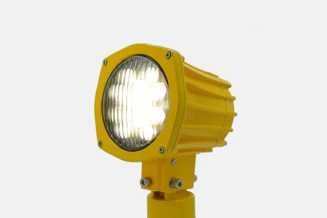 Yerüstü Yaklaşma Crossbar Armatürü (LED)